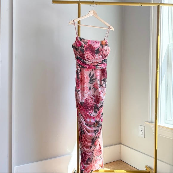 LNWOT Express Floral Pink Ruched Maxi Dress - Picture 1 of 4